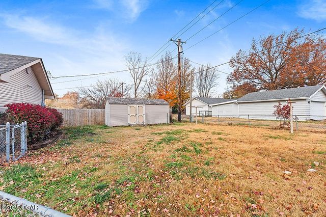 2841 E 14th Street, Joplin, MO 64801