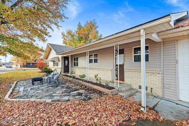 2841 E 14th Street, Joplin, MO 64801