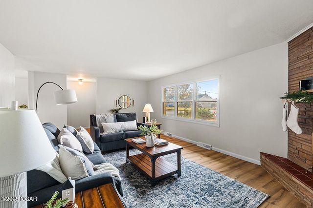 2841 E 14th Street, Joplin, MO 64801