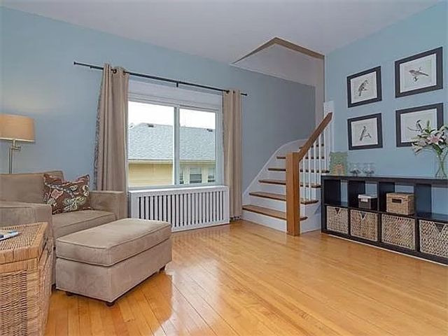 33 Chetwynd Rd 2, Somerville, MA 02144
