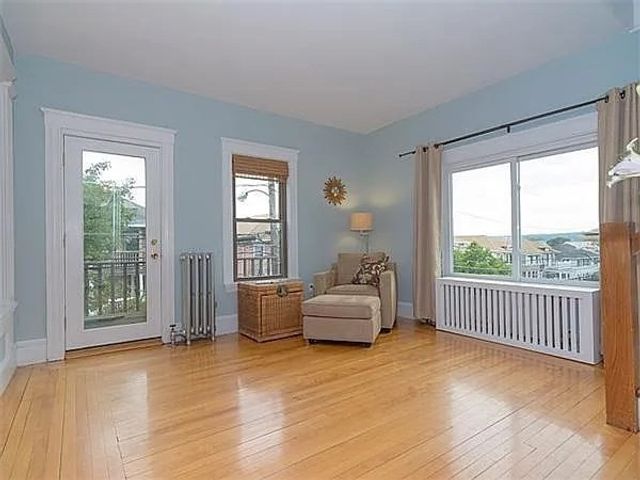 33 Chetwynd Rd 2, Somerville, MA 02144