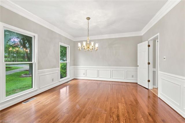5412 Kingsbridge Road, Winston-salem, NC 27103