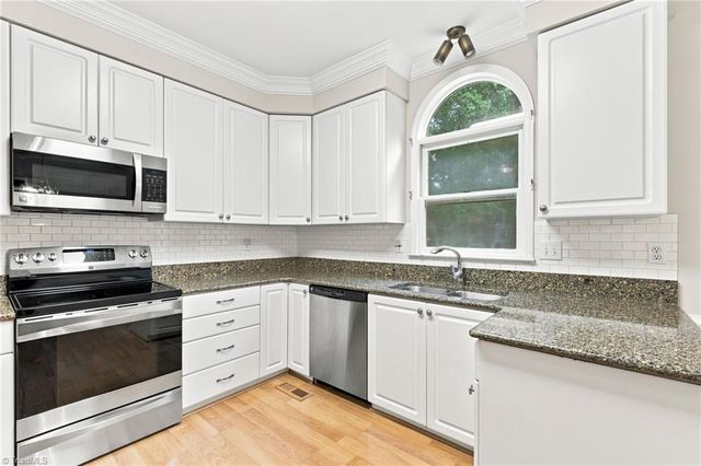 5412 Kingsbridge Road, Winston-salem, NC 27103