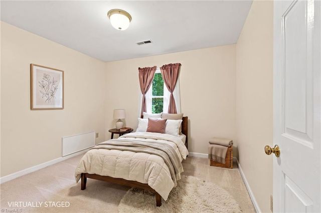 5412 Kingsbridge Road, Winston-salem, NC 27103