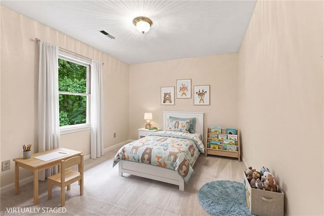5412 Kingsbridge Road, Winston-salem, NC 27103