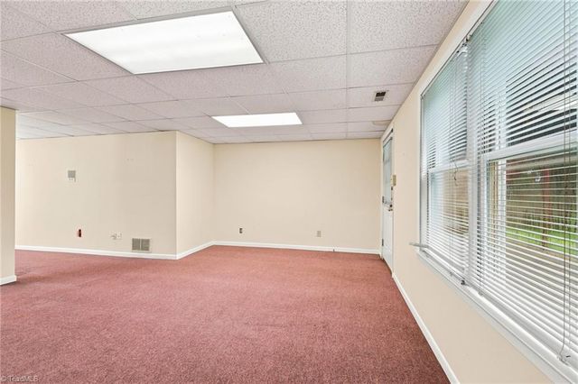 5412 Kingsbridge Road, Winston-salem, NC 27103