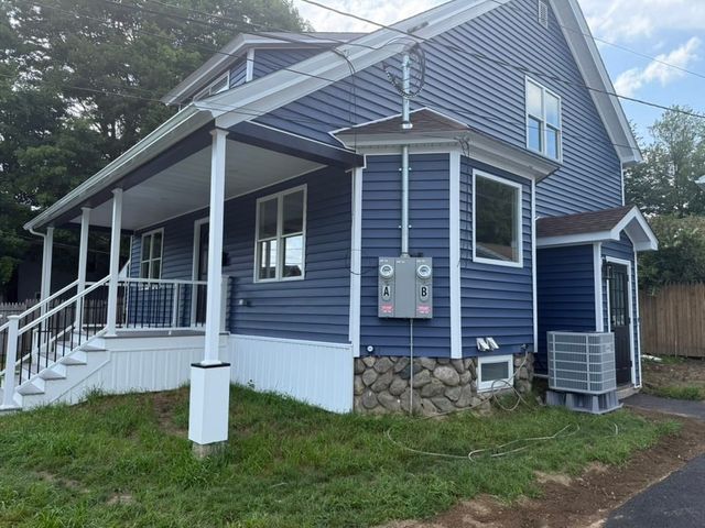 38A Wesleyan St, Shrewsbury, MA 01545
