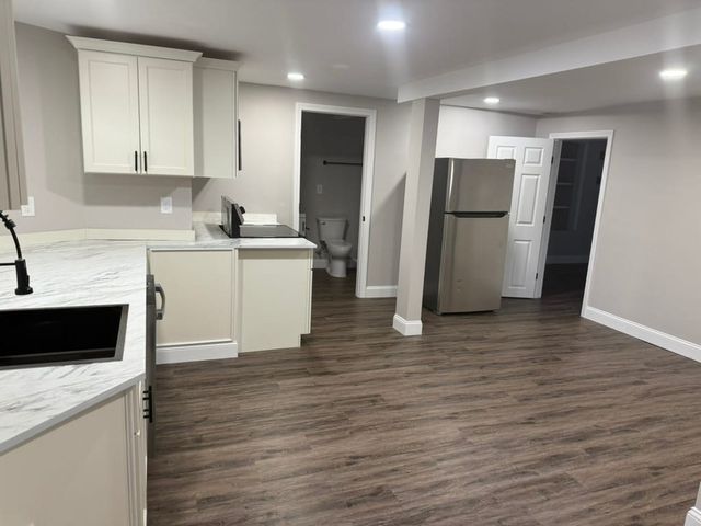 38A Wesleyan St, Shrewsbury, MA 01545