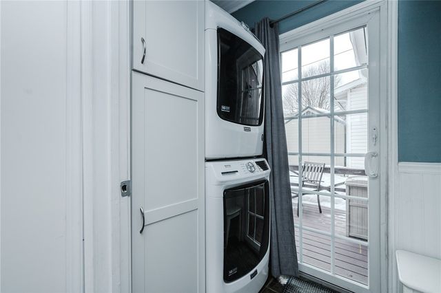 301 8th St, Windber, PA 15963