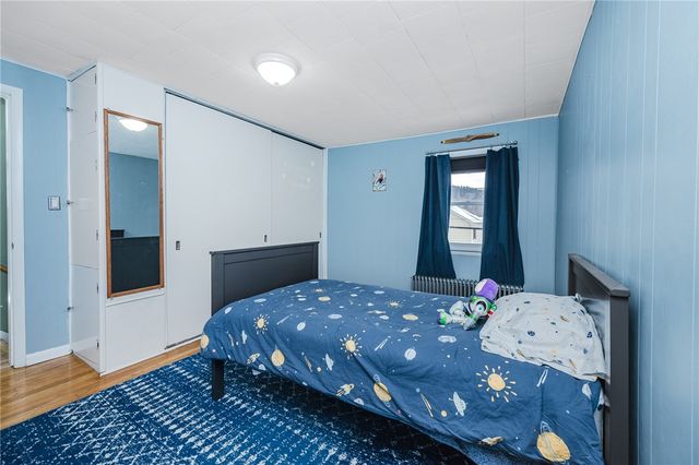 301 8th St, Windber, PA 15963