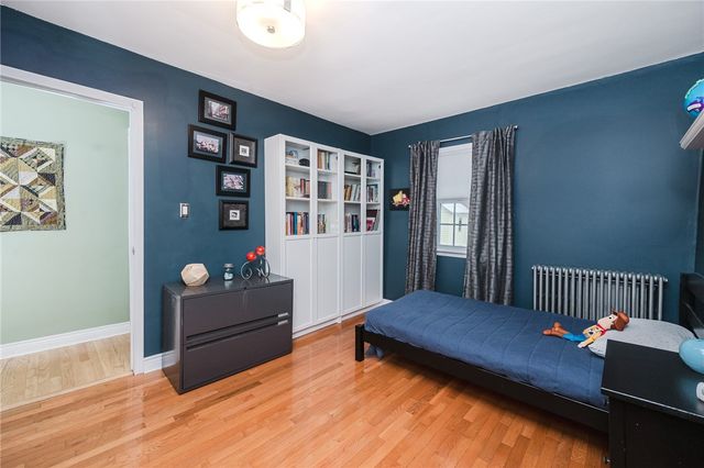 301 8th St, Windber, PA 15963