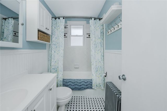 301 8th St, Windber, PA 15963