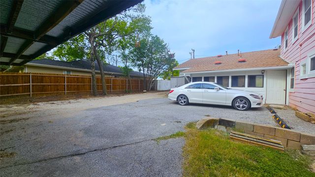 1015 S Welch Street C, Denton, TX 76201