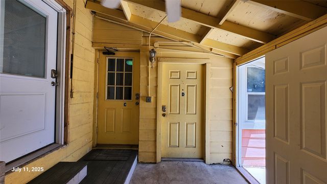 1015 S Welch Street C, Denton, TX 76201