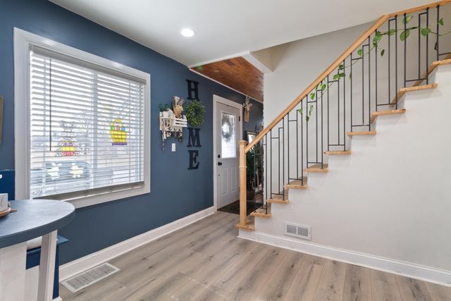 1013 River Drive, Hammond, IN 46324
