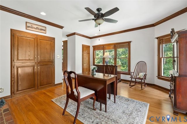2911 Wicklow Ln, North Chesterfield, VA 23236
