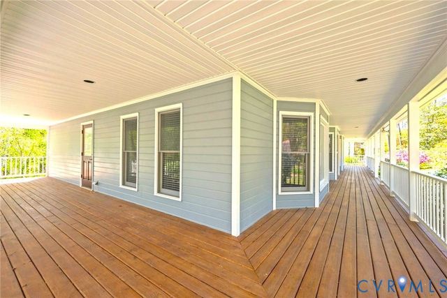 2911 Wicklow Ln, North Chesterfield, VA 23236