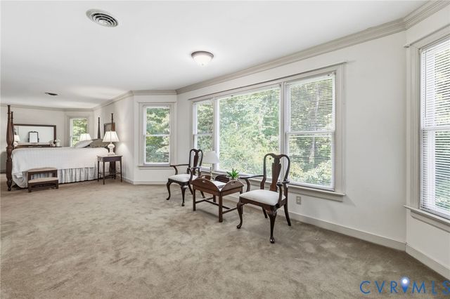 2911 Wicklow Ln, North Chesterfield, VA 23236