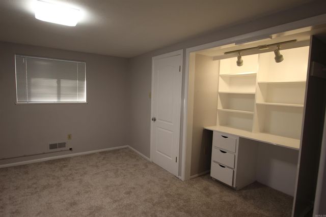 918 S Erie Avenue, Russellville, AR 72801