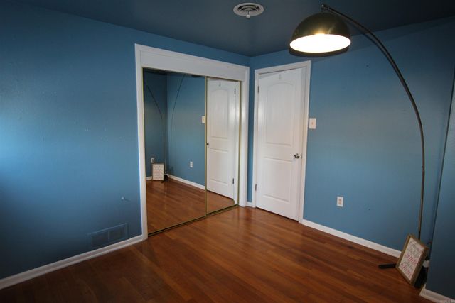 918 S Erie Avenue, Russellville, AR 72801