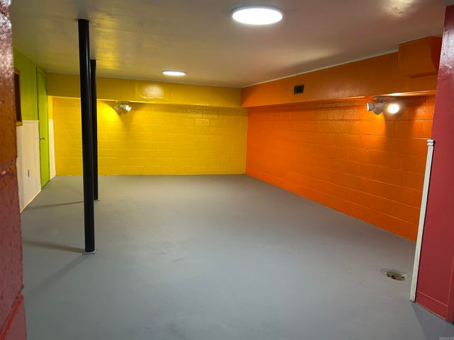 918 S Erie Avenue, Russellville, AR 72801