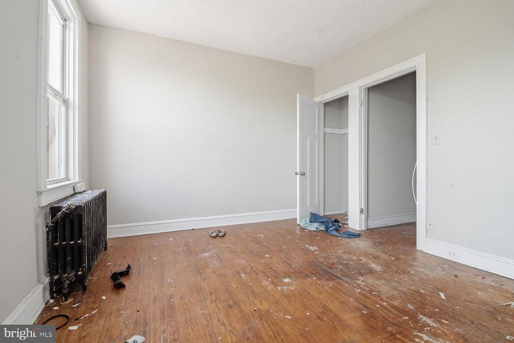 Image 15 of property listing at 2615 BERYL AVE, Baltimore, MD 21205