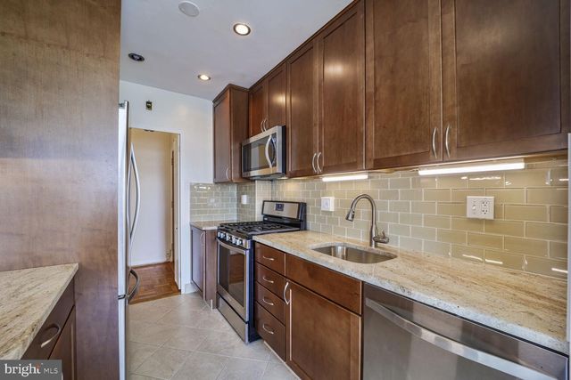 2475 VIRGINIA AVE NW #930, Washington, DC 20037