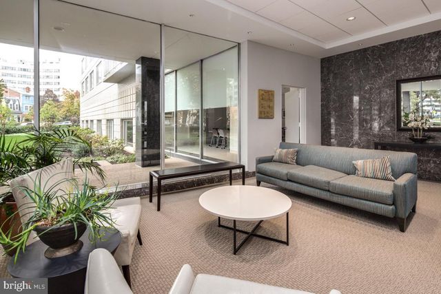 2475 VIRGINIA AVE NW #930, Washington, DC 20037