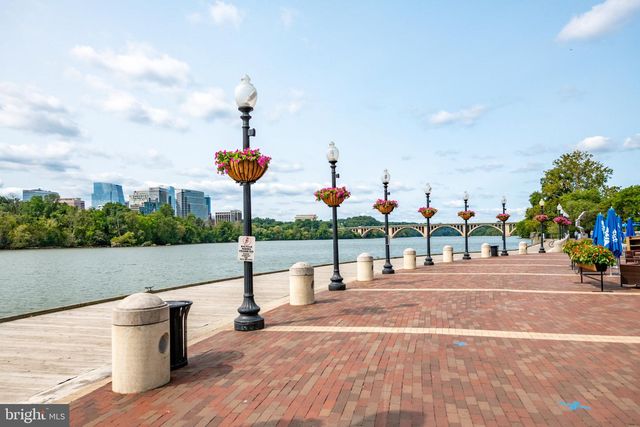 2475 VIRGINIA AVE NW #930, Washington, DC 20037