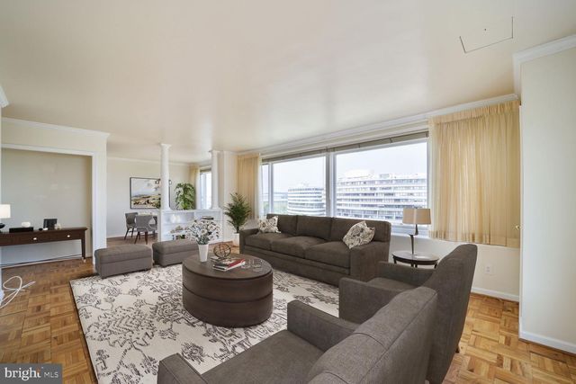 2475 VIRGINIA AVE NW #930, Washington, DC 20037