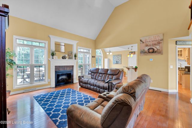194 Beth Ct, Elizabethtown, KY 42701