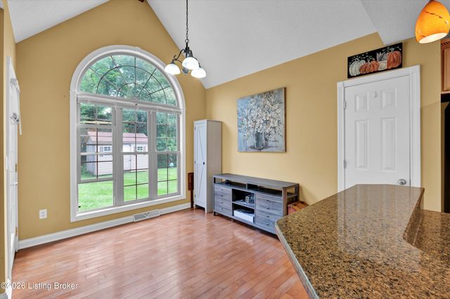 194 Beth Ct, Elizabethtown, KY 42701