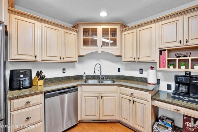 194 Beth Ct, Elizabethtown, KY 42701