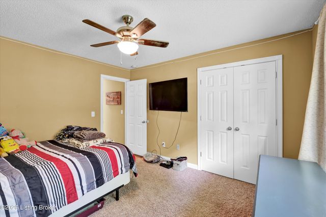 194 Beth Ct, Elizabethtown, KY 42701