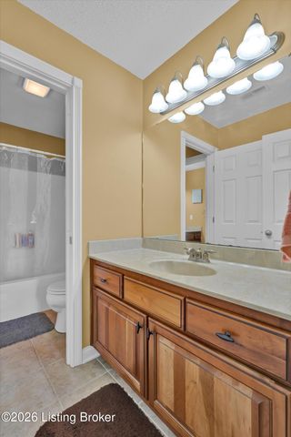 194 Beth Ct, Elizabethtown, KY 42701