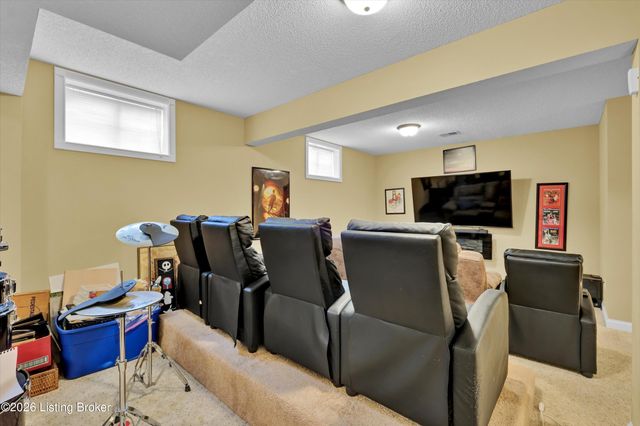 194 Beth Ct, Elizabethtown, KY 42701