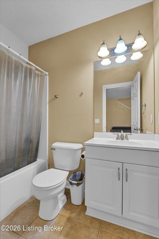 194 Beth Ct, Elizabethtown, KY 42701