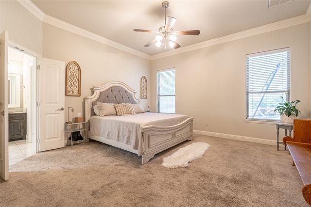 2826 Willow Ridge Circle, Granbury, TX 76049
