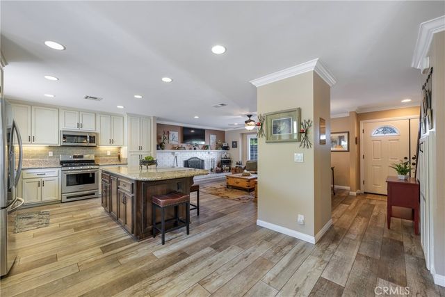 19582 Crestknoll, Yorba Linda, CA 92886