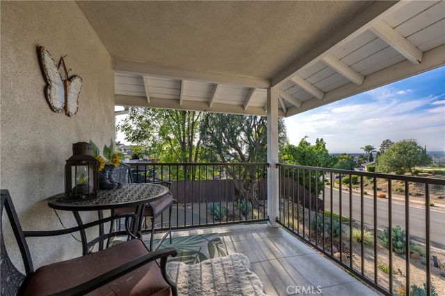 19582 Crestknoll, Yorba Linda, CA 92886