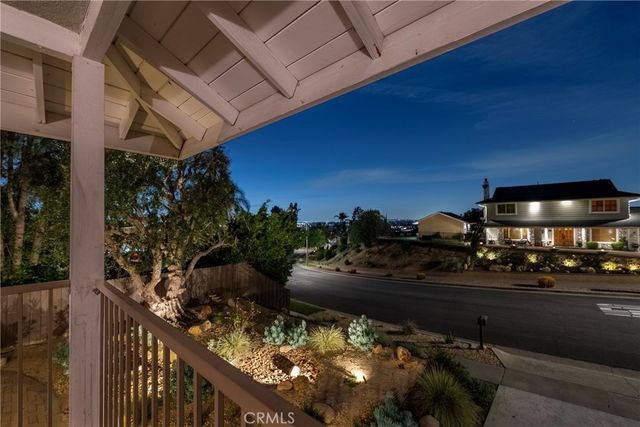 19582 Crestknoll, Yorba Linda, CA 92886