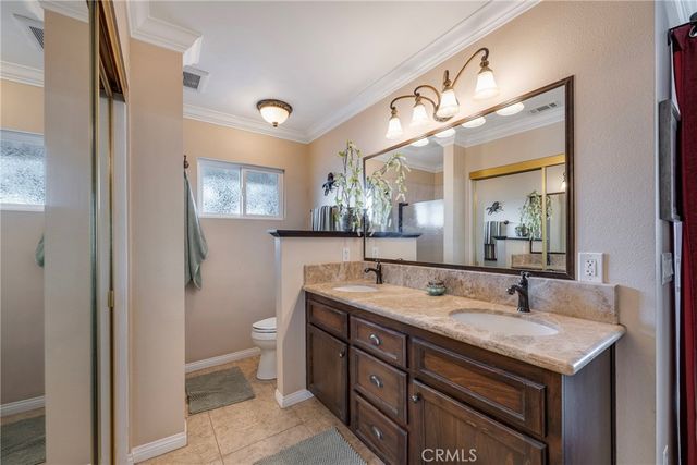 19582 Crestknoll, Yorba Linda, CA 92886