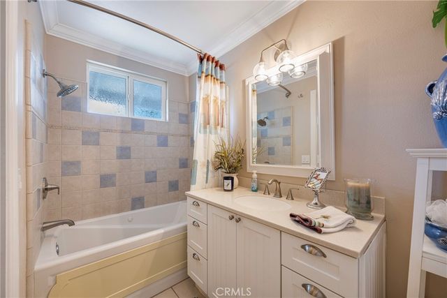 19582 Crestknoll, Yorba Linda, CA 92886