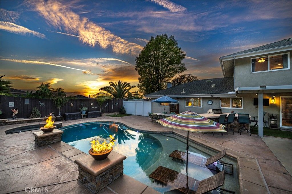 19582 Crestknoll, Yorba Linda, CA 92886