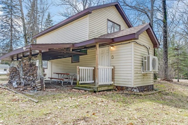 6992 Larry Street, Plainfield Twp, MI 48739