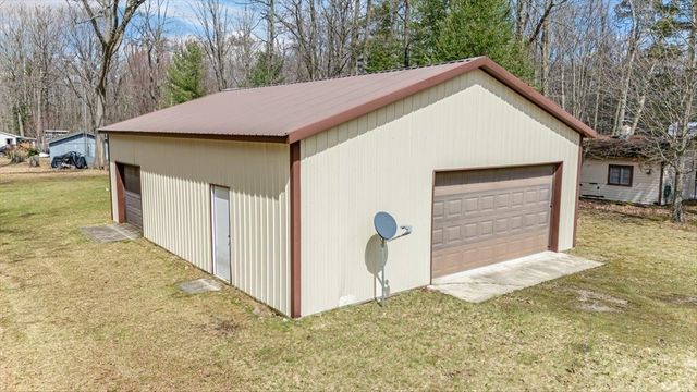 6992 Larry Street, Plainfield Twp, MI 48739