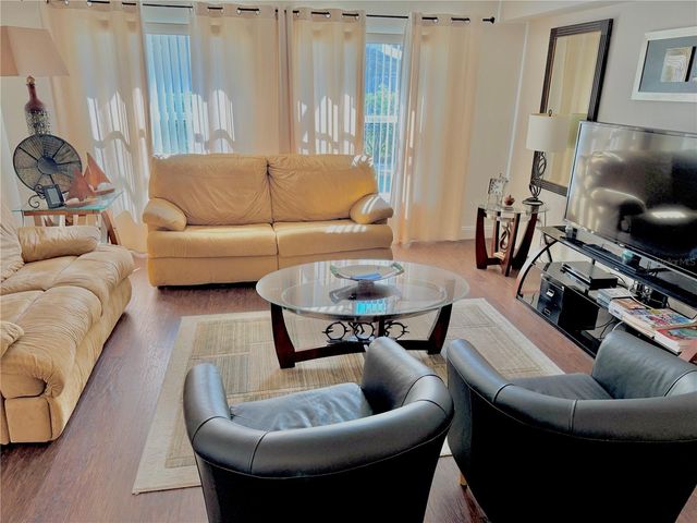 2754 CALLAWAY LANE, Kissimmee, FL 34744