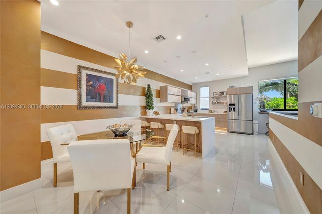 508 SE 1st Circle, Pompano Beach, FL 33060