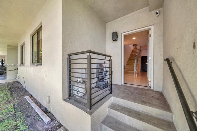 508 SE 1st Circle, Pompano Beach, FL 33060