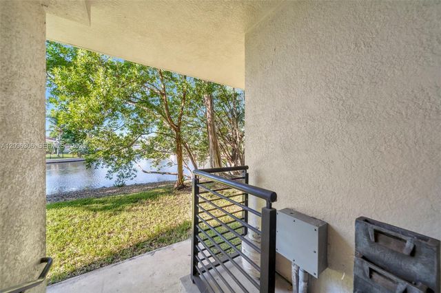 508 SE 1st Circle, Pompano Beach, FL 33060